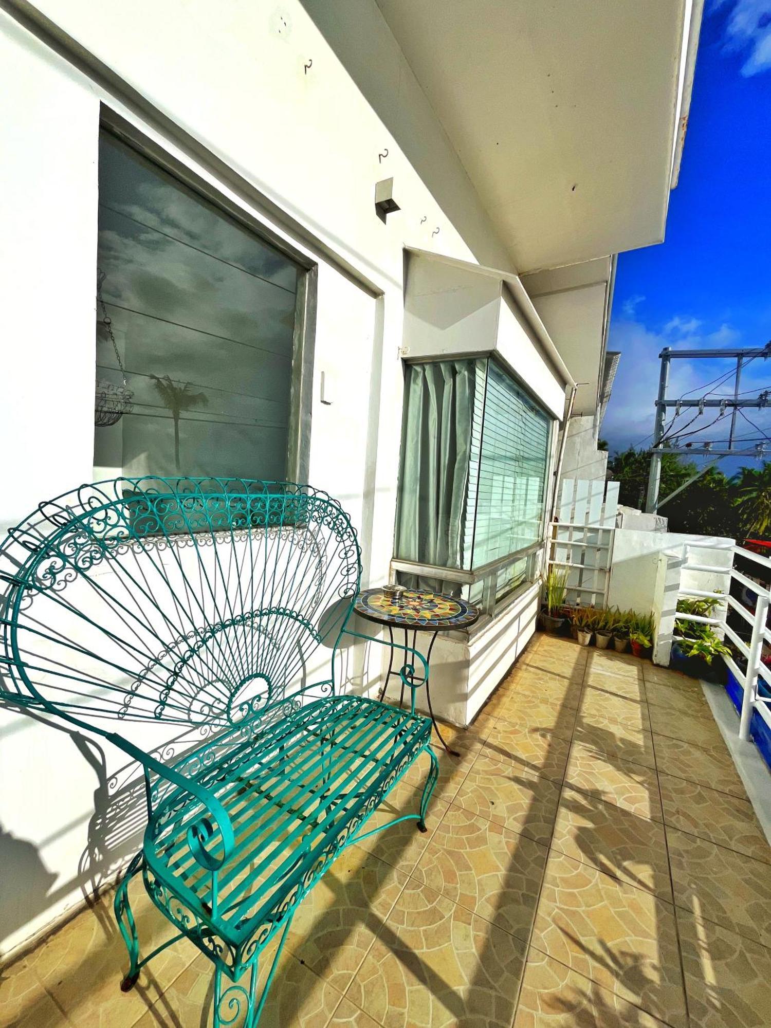 Lugar Bonito Hotel Balabag  Bagian luar foto